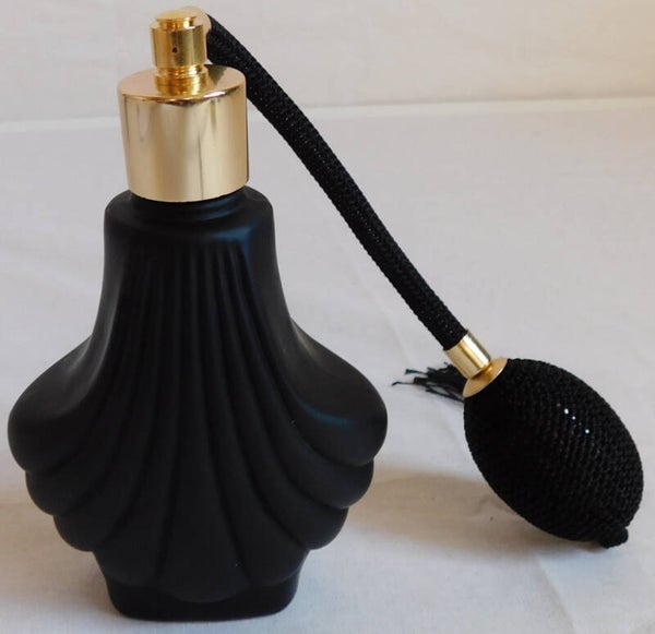 Zwartglazen parfum verstuiver