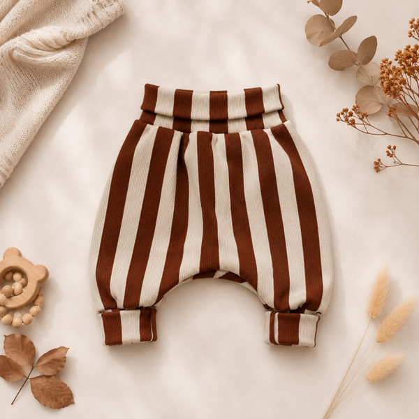 Baby Pumphose aus GOTS® Bio-Rib-Jersey – Bequem, mitwachsend & handgefertigt