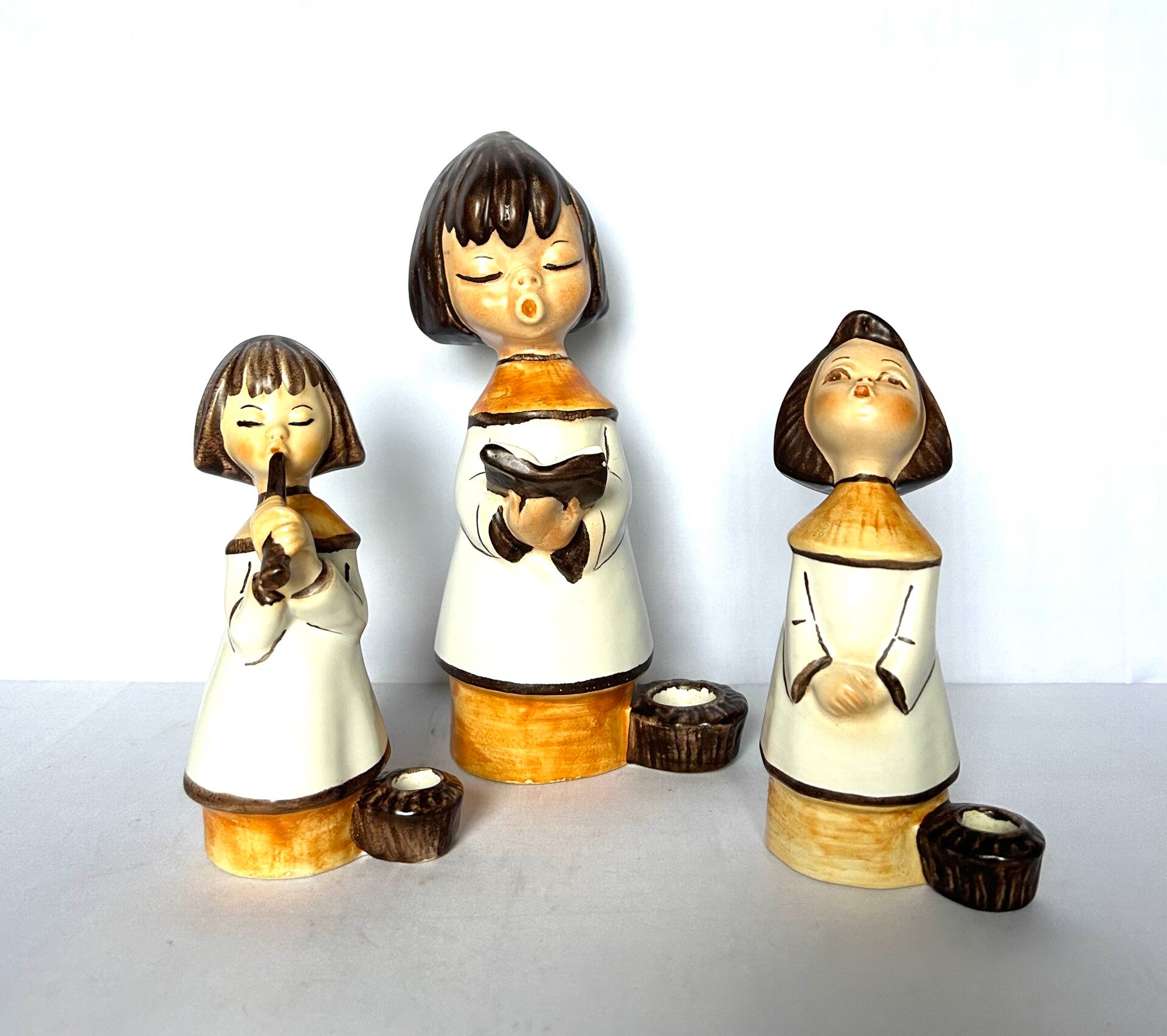 Hummel - Goebel figuur engel zanger koor kandelaar