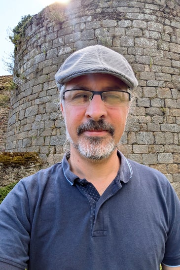 Yan, 2nd sound engineer at Music Retreats in France
