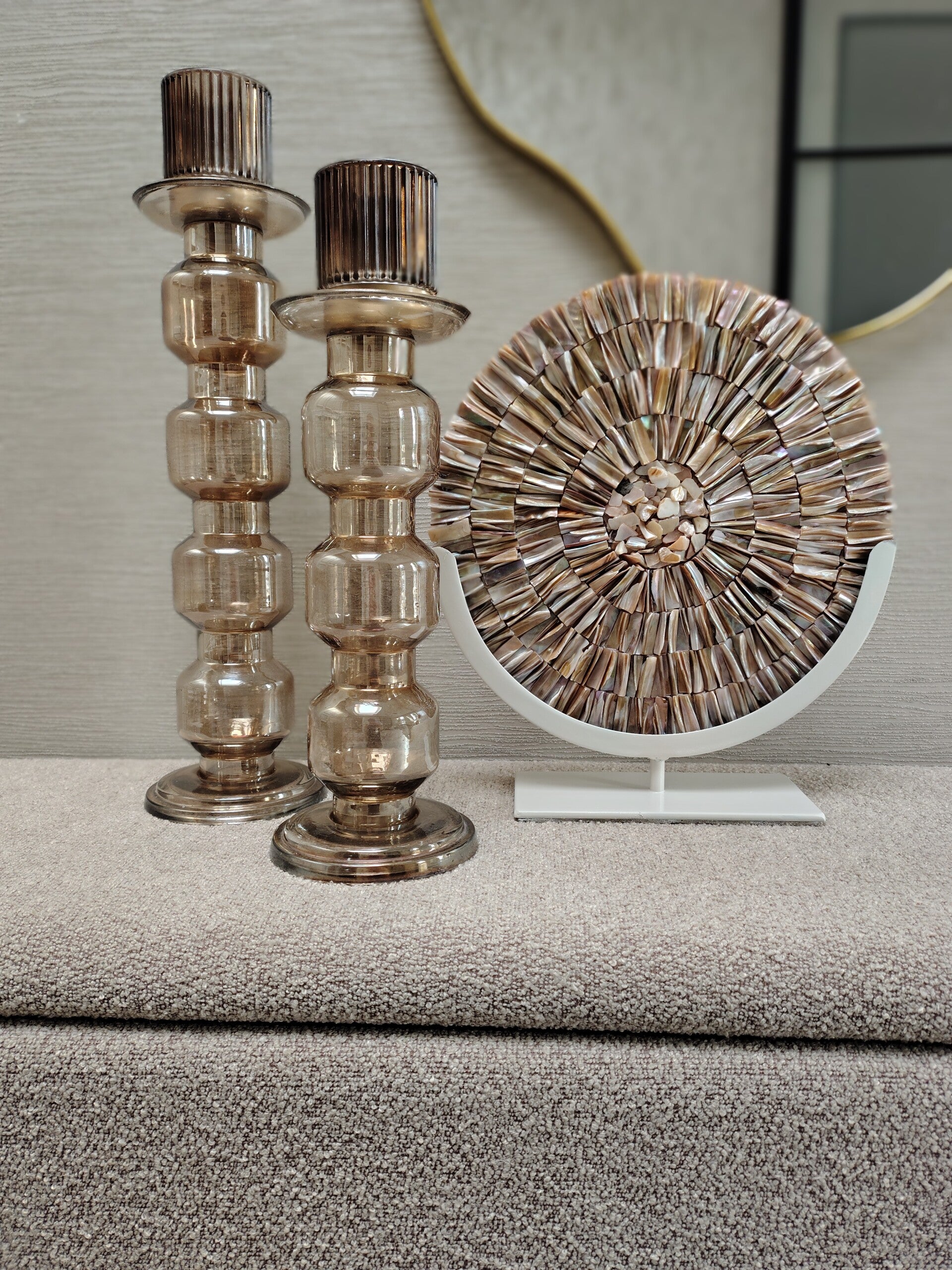 'Mother of pearl' ornament