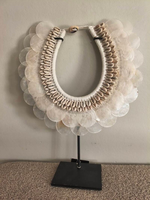 Shell necklace