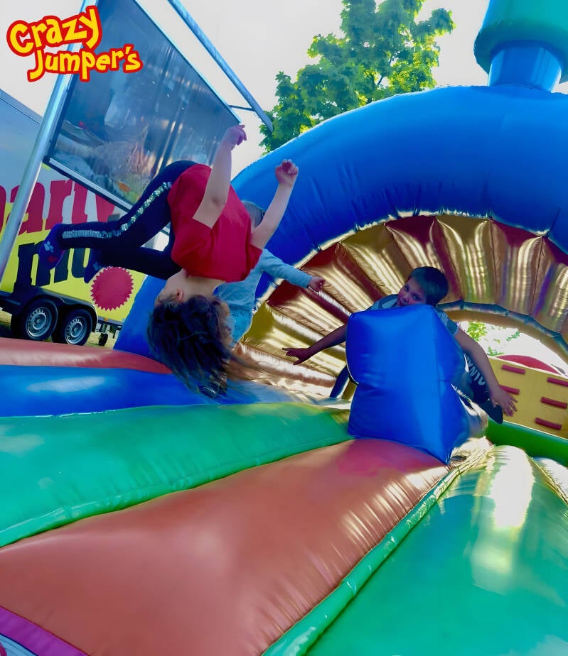 foto-crazyjumpers-28-standard.jpg