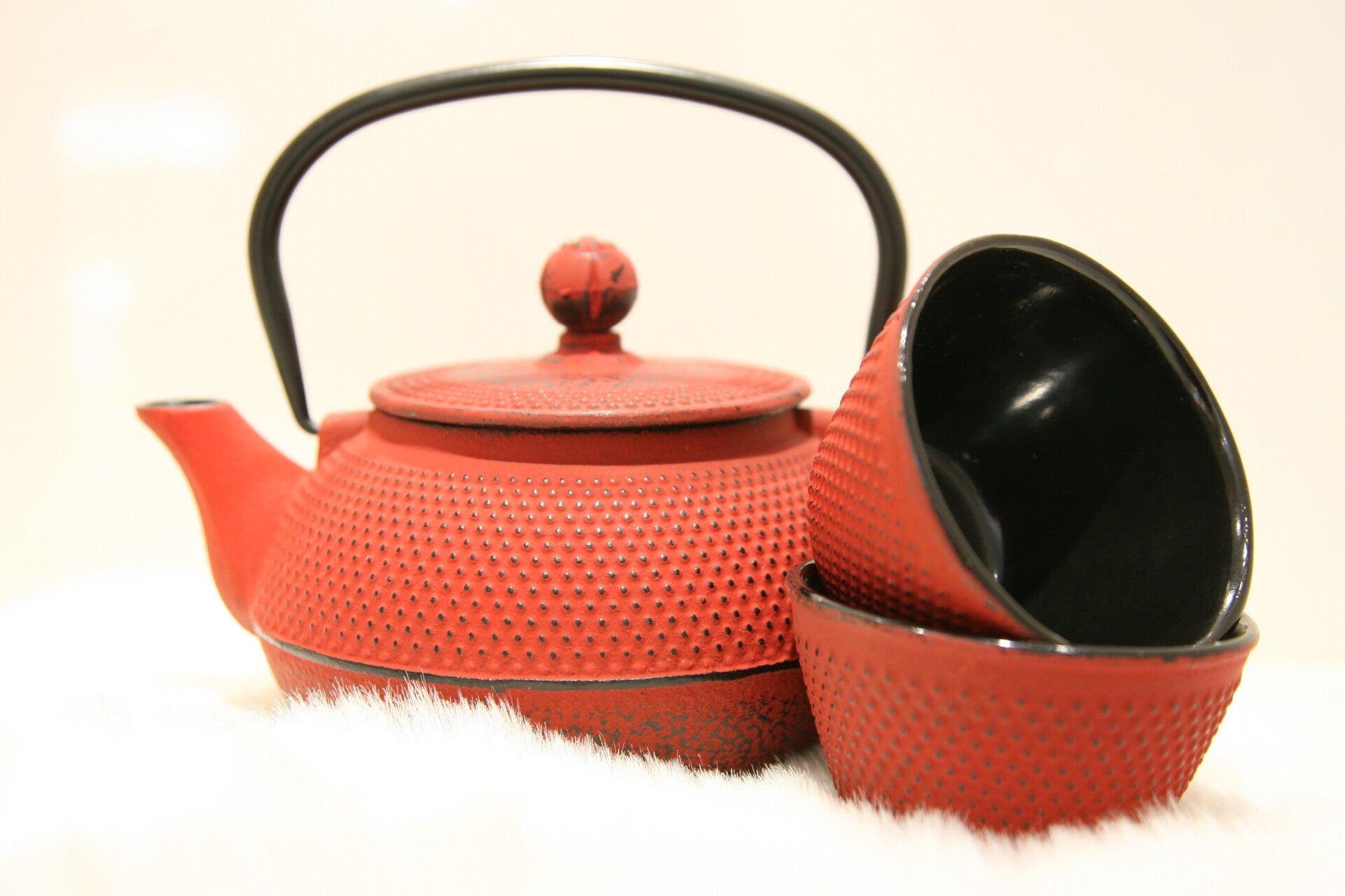 Theekan gietijzer rood