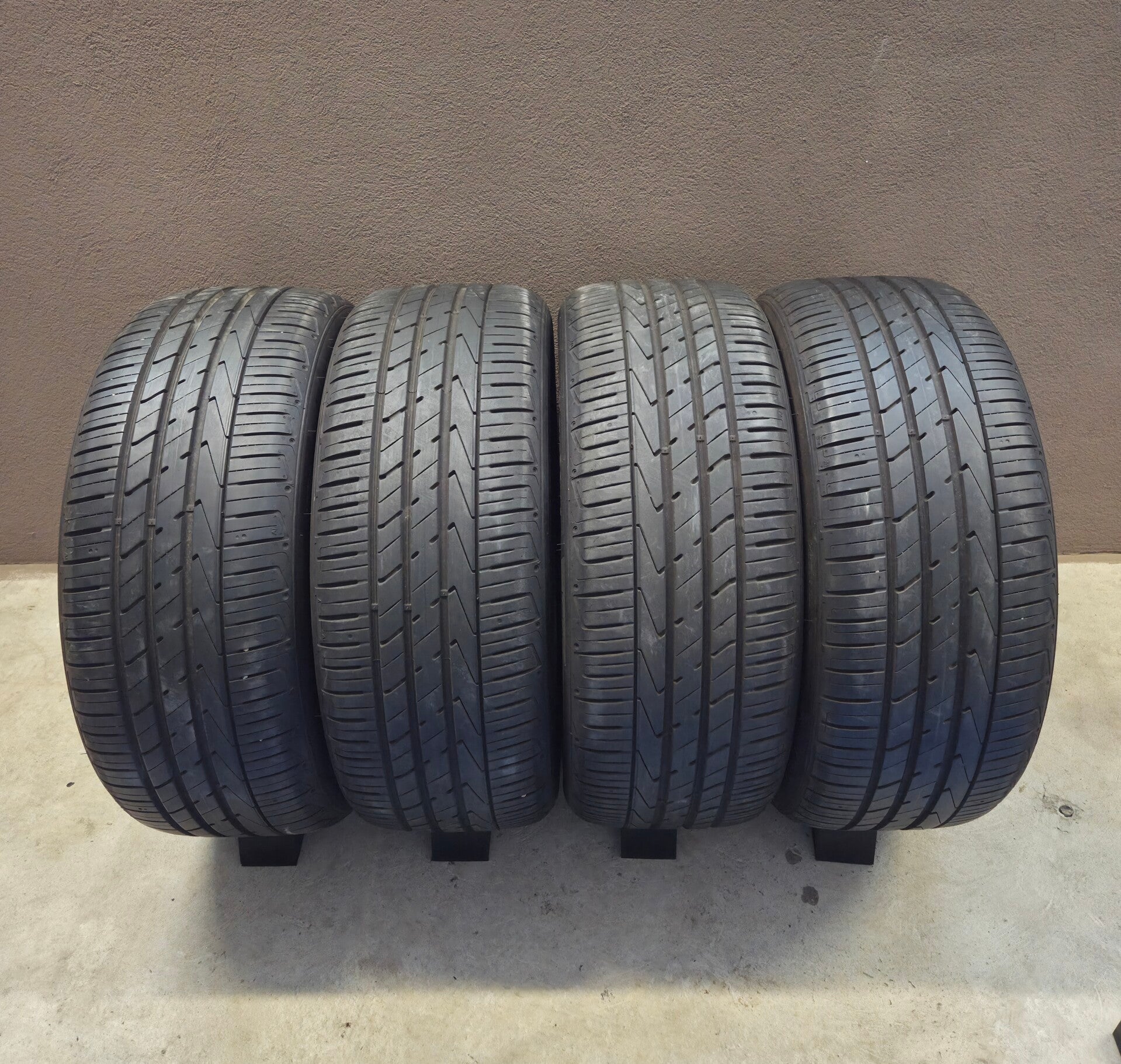 4x 235/50 R19 99V Hankook Sommerreifen