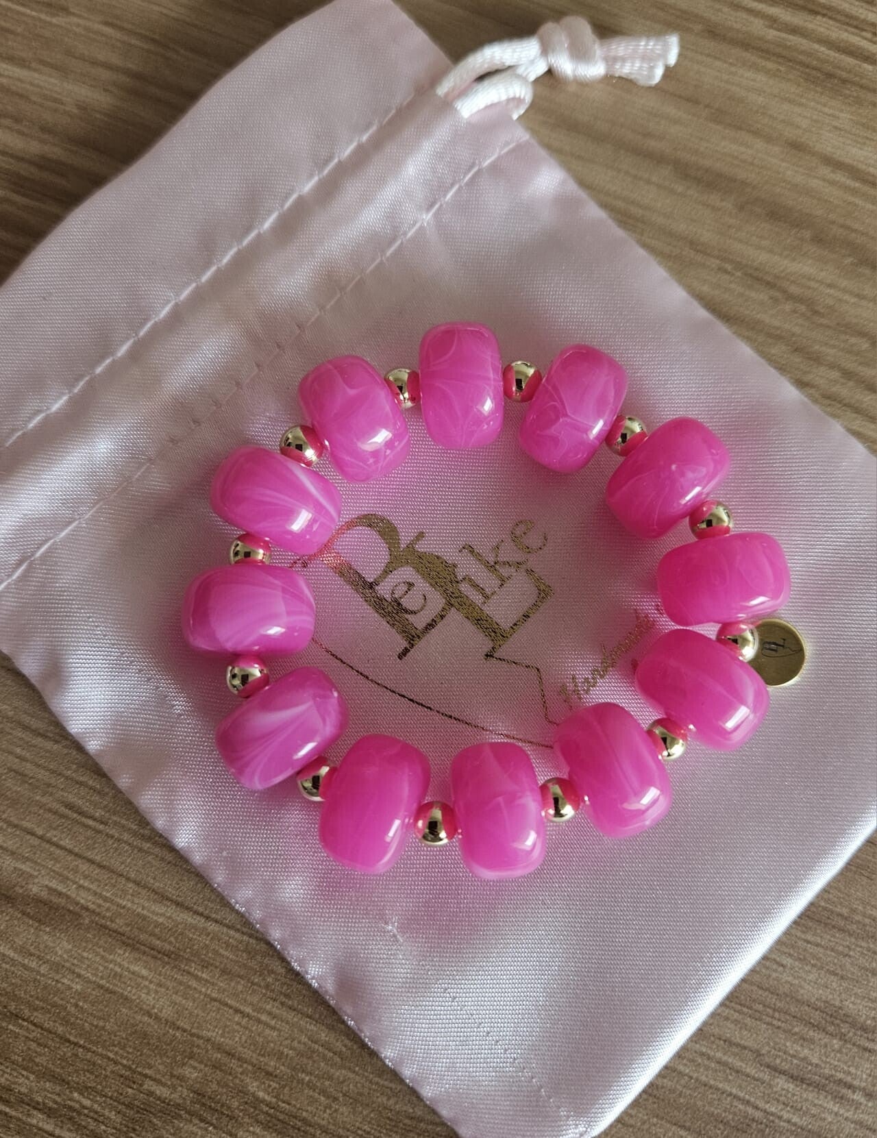 Sample Sale Armband Magenta