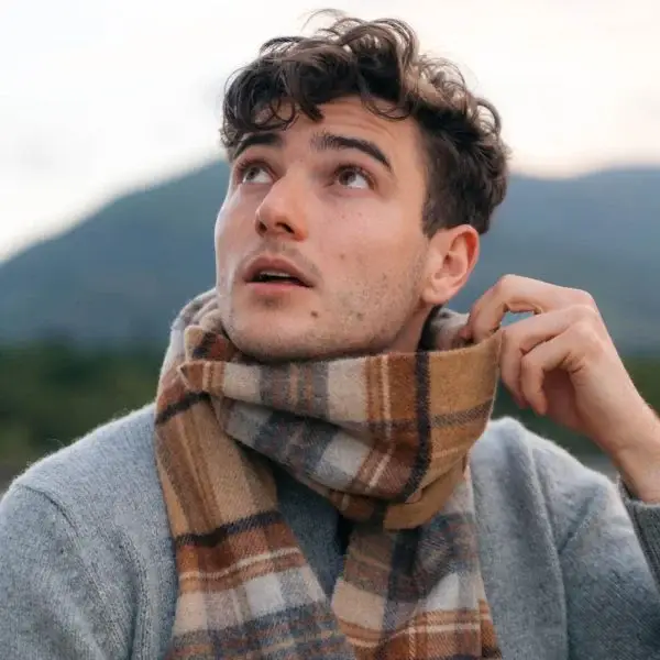 John Hanly sjaal geruit bruin grijs