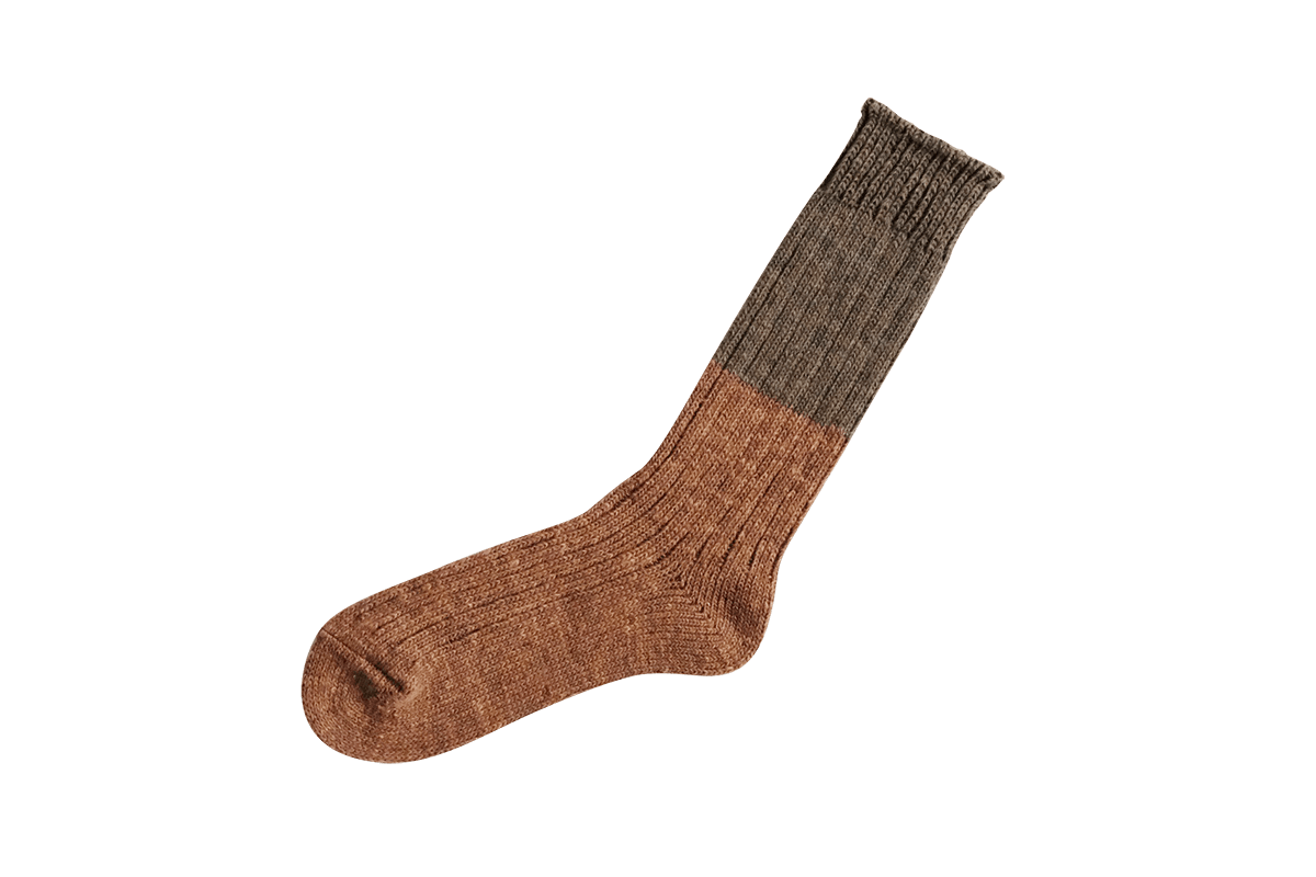 Nishiguchi Kutsushita sokken - bruin wol/katoen