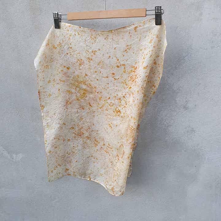 Natuurlijk geverfde vierkante zijden sjaal 55 cm. pongee 5