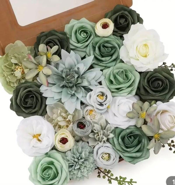 Fleurs dans le tons verts