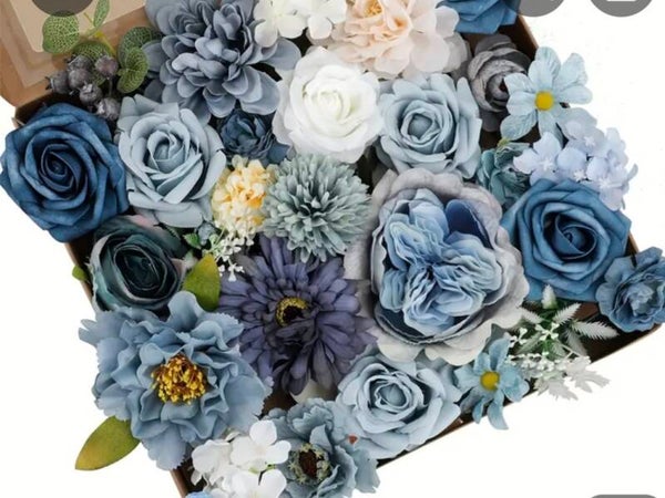 Fleurs dans les tons bleu