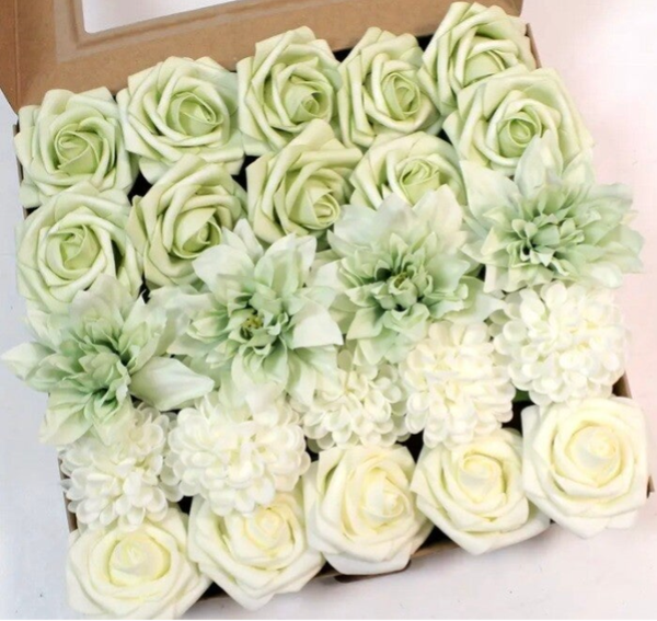 Fleurs dans le tons verte poudre