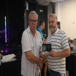 league-6s-highest-out-stu-davies-standard.jpg