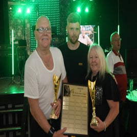 mixed-pairs-winners-pyle-legion-steve-and-michelle-lloyd-standard.jpg
