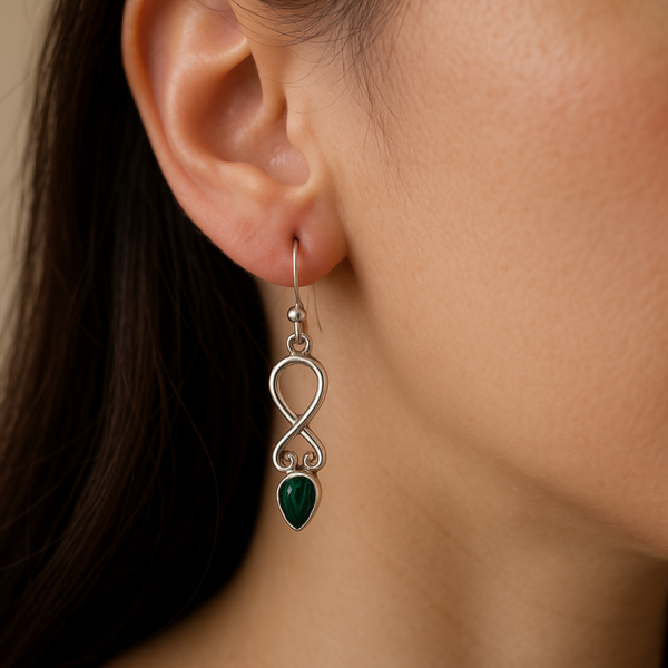 Ondes d’Atlas – Boucles d'oreilles en argent Massif 925 & pierre verte