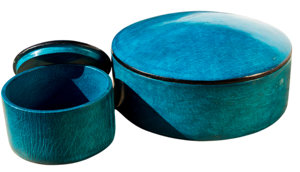 Håndlavede læderbokse i turkis