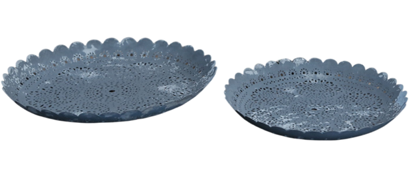 Sæt af 2 fad med hulmønster