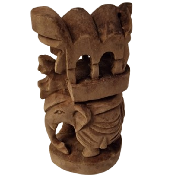 Indisk elefant i træ