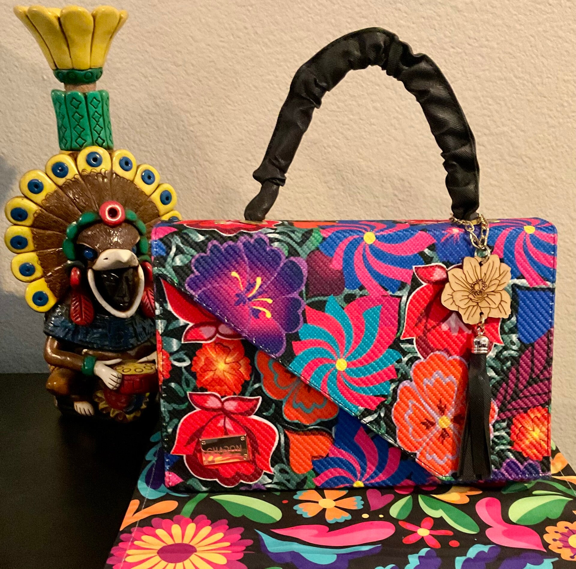 YUTE -  COLORFUL FLOWERS/MEDIUM SIZE