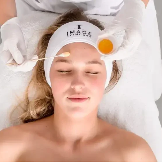 Bubble & Bliss Facial