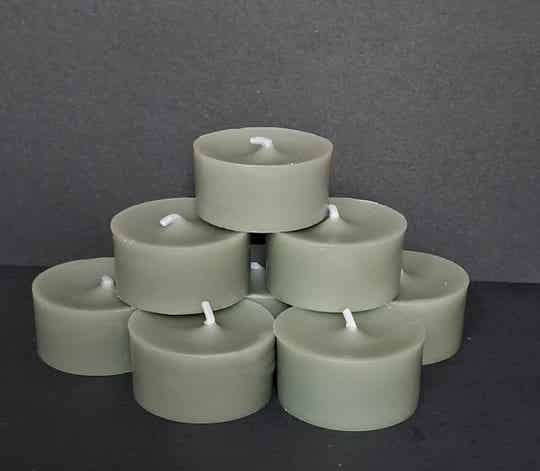 Frühlings-Pastell Teelichter Pastell-Tannengrün Sanftes Licht in zarten Farben