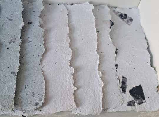 Handgeschöpftes Büttenpapier - Schwarz-Weiß Edition