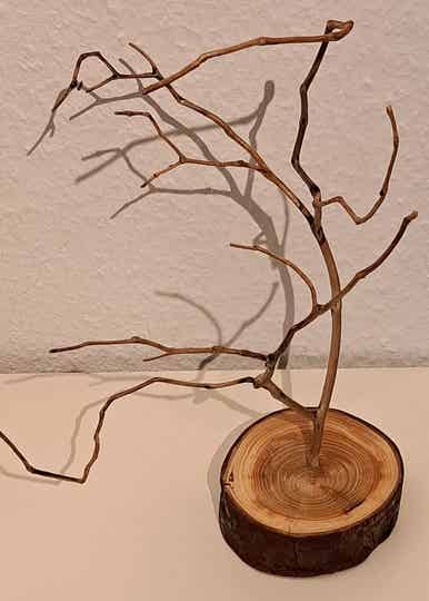 Echtholz 3d Bäumchen auf einer Baumscheibe Nr.4