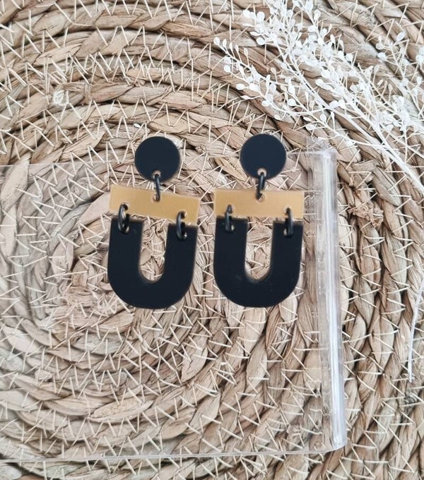 NEW LIFE • 3 pieces