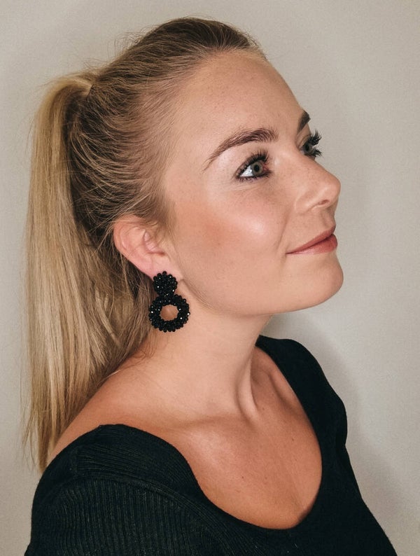 NEW YEARS KISS • Lore