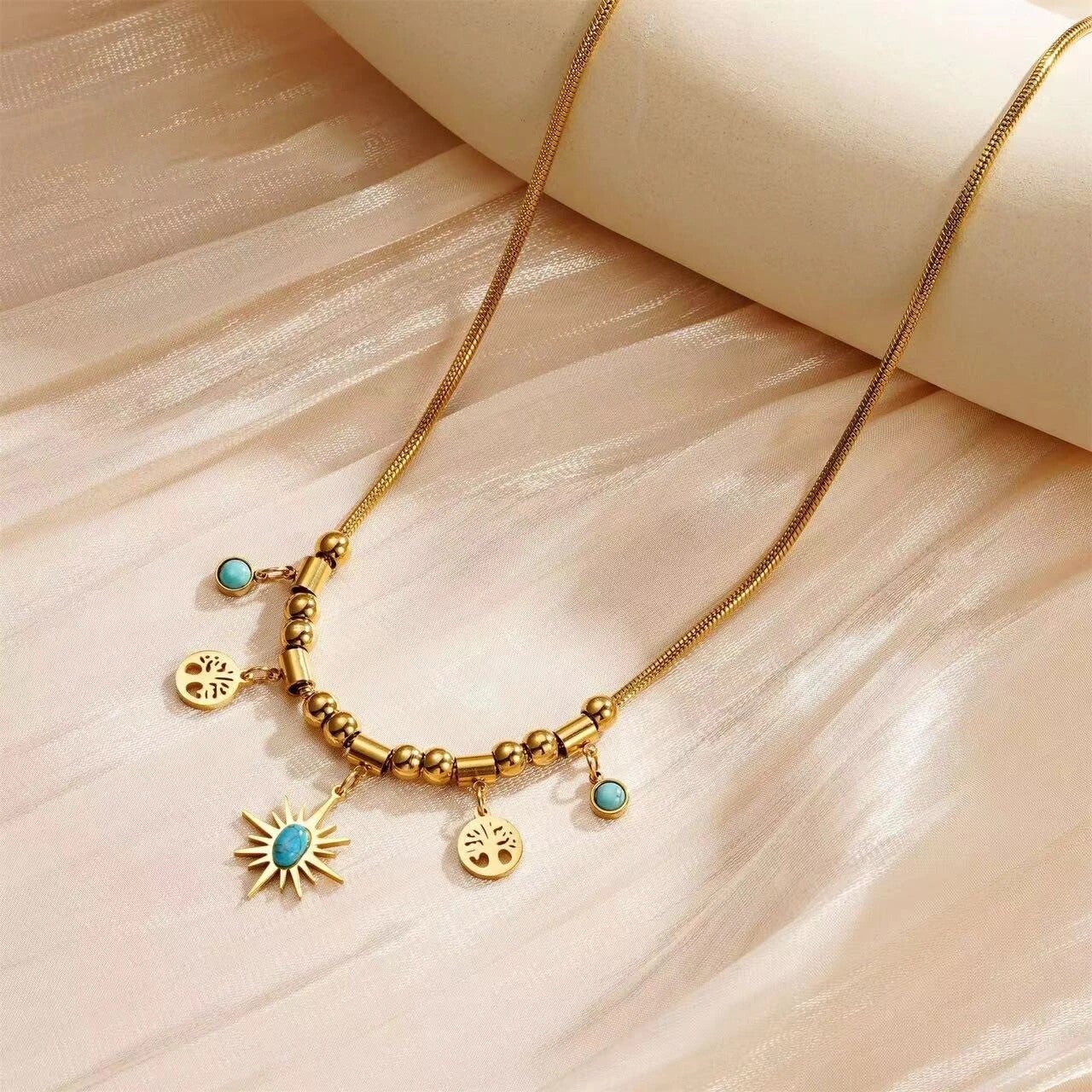 Collier pendentif arbre de vie bohème