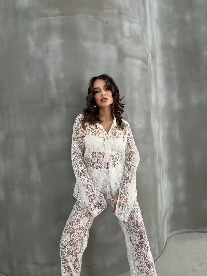 Costume double en dentelle-écru