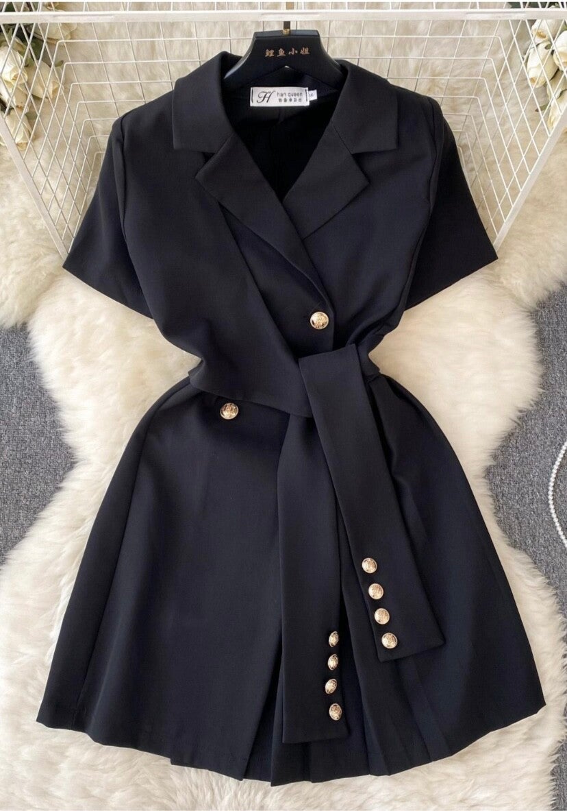 Robe trapèze décontracté élégante à manche courte