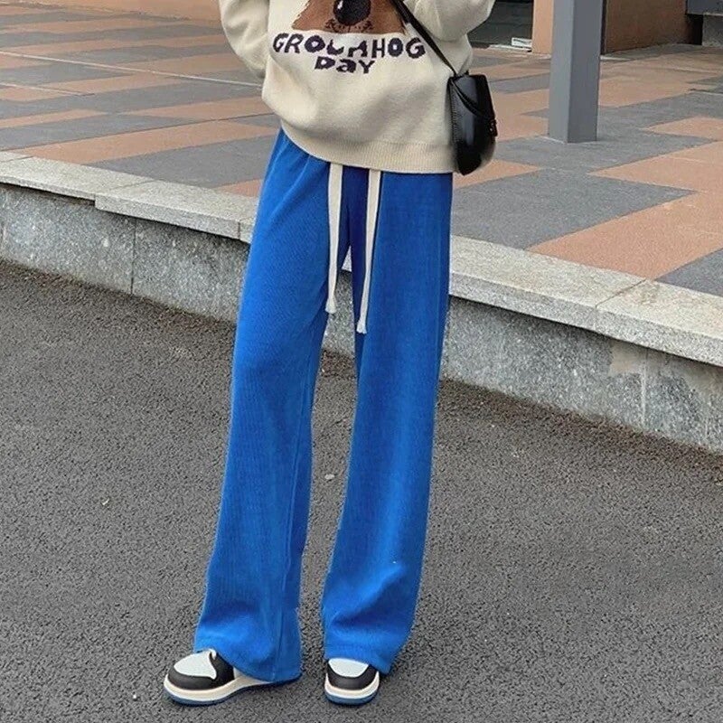 Pantalon en velours côtelé, jambes larges taille haute