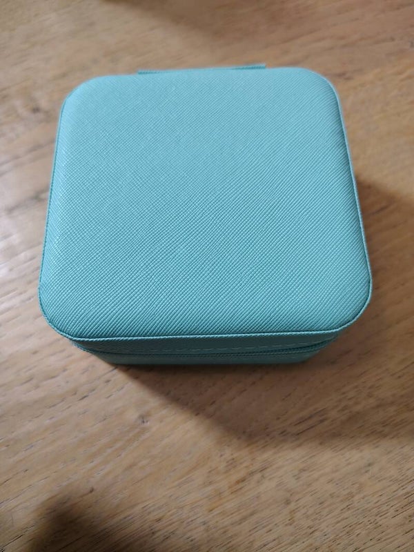 Sierraden doosje met inhoud
