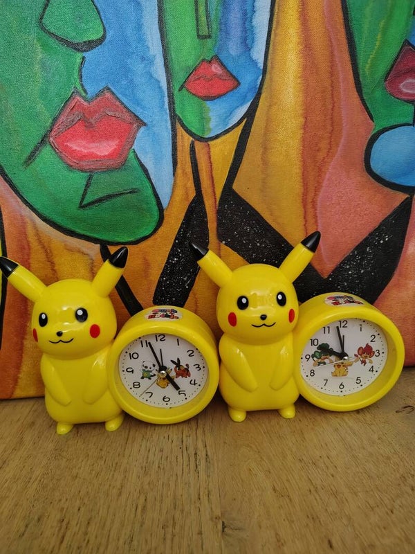 Pikachu klok per stuk