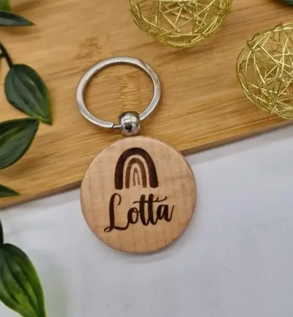 Schlüsselanhänger personalisiert Holz Gravur Name Kind Geschenkidee, Schlüsselanhänger Kinder, Personalisiertes Geschenk , Geschenkeanhänger