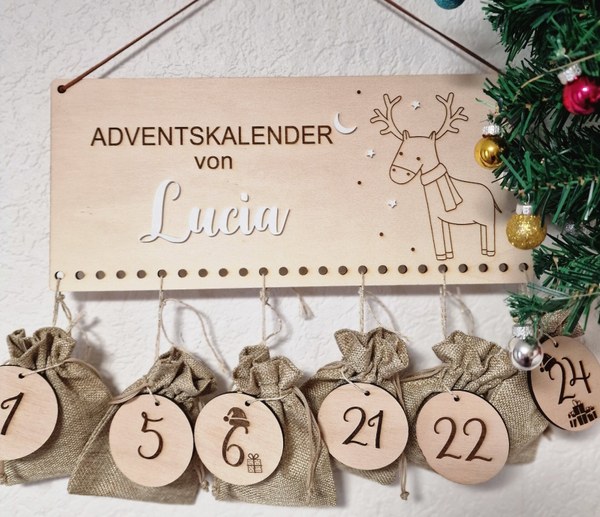 Adventskalender Personalisiert,Kalender mit Name aus Holz,Acryl, Rentier, Hirsch, Reh