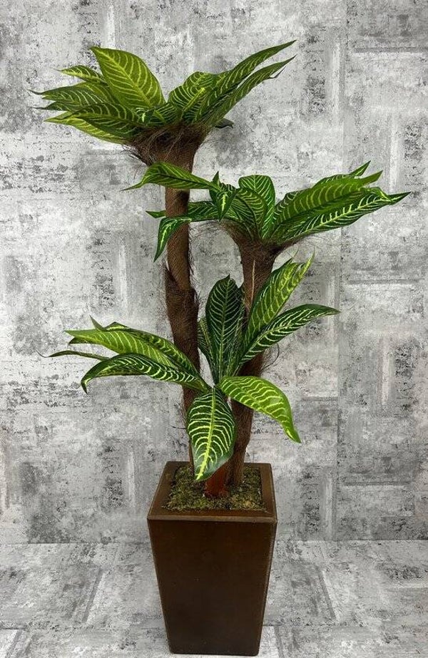 Cordyline - kunstplant - H 100 cm breedte 70 cm - incl. chique houten pot - geelgroene bladeren