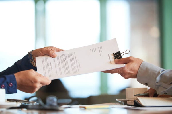 Consulta profesional de servicio de arraigo