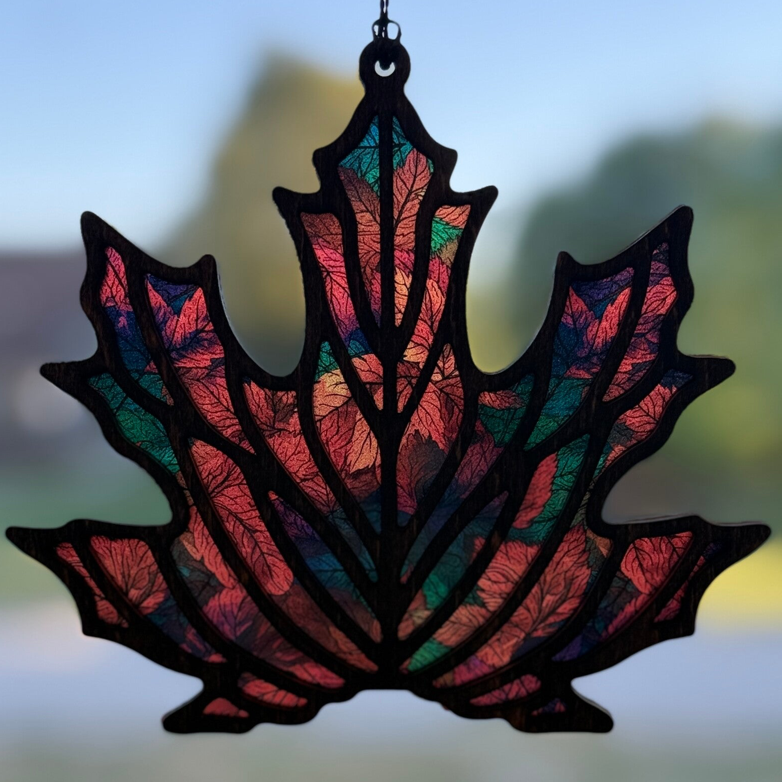 Leaf sun catcher