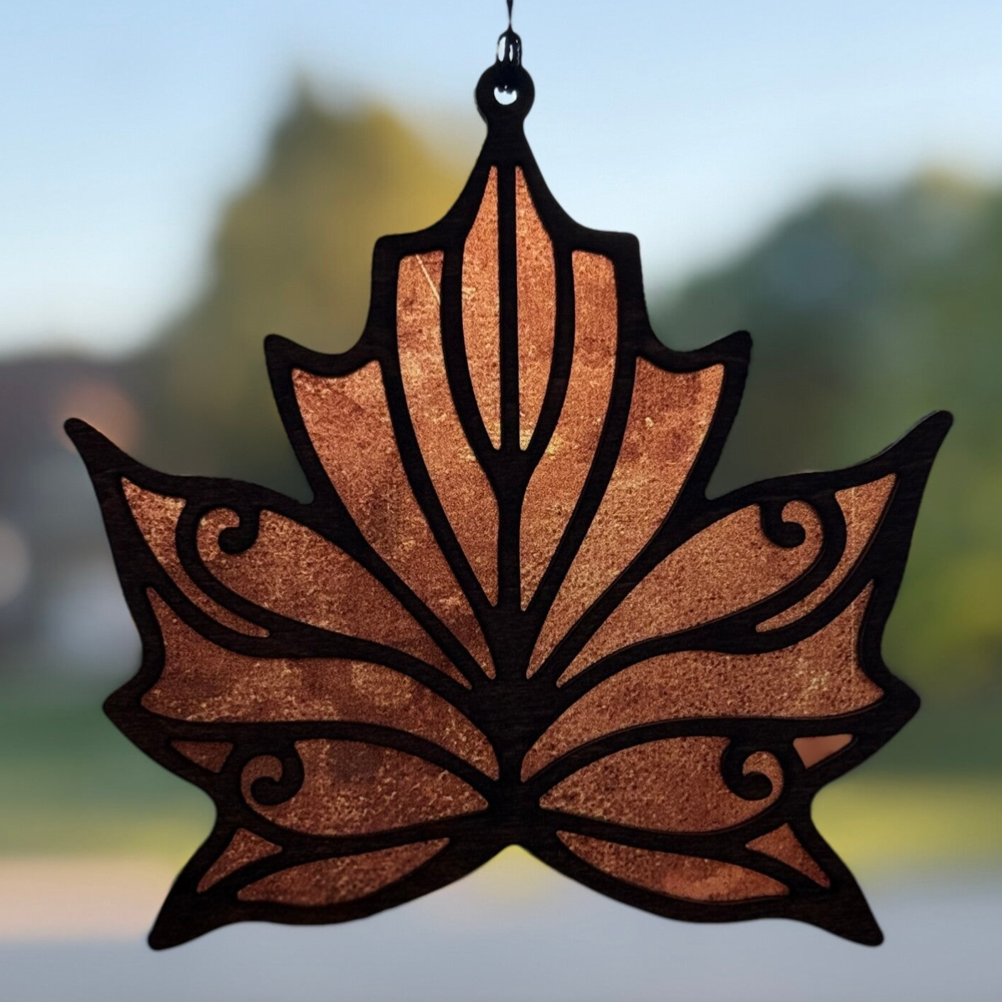 Leaf sun catcher