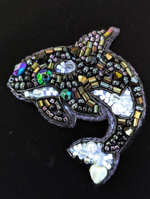 🐋 broche brodée orque en perle 🐋