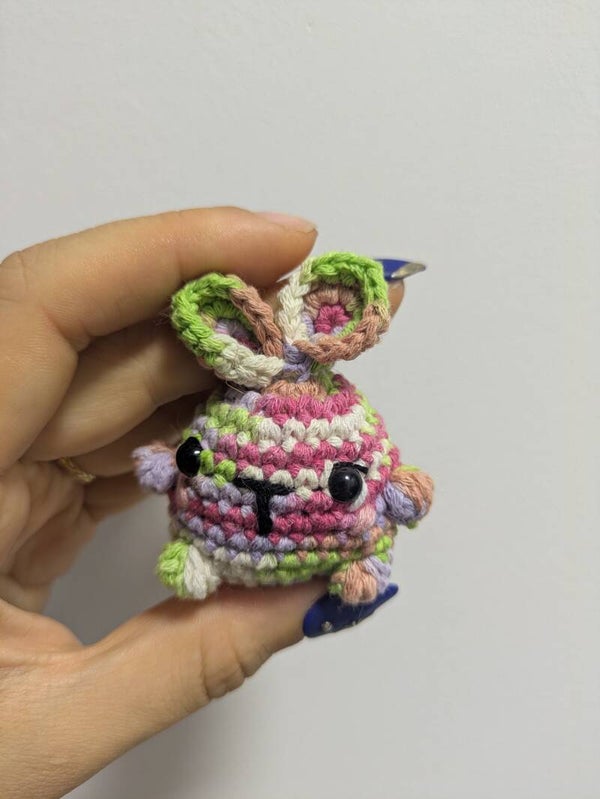 Porte-clefs lapin boule