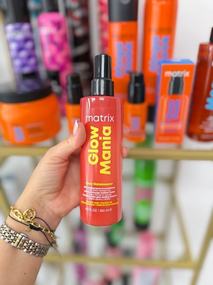 Matrix Glow Mania • Glow Gatekeeper Leave-In Conditioner 250 ml