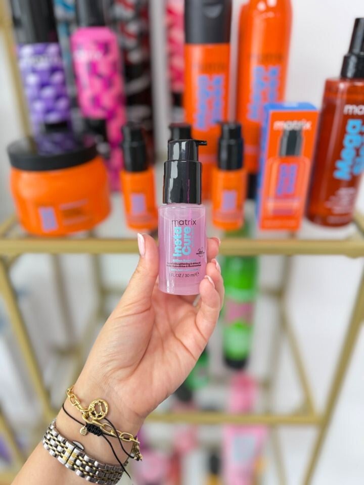 Matrix Insta Cure Build-A-Bond • Billion Bond Oil 50 ml
