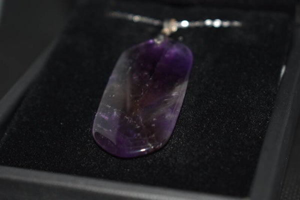 Collier en Améthyste – Argent 925 – Forme Rectangulaire