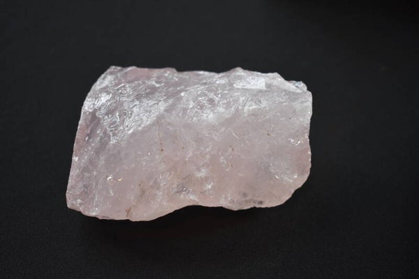 Quartz Rose Brut – 228 g – Brésil