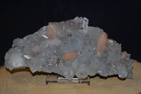 Apophylite Stilbite : 331g