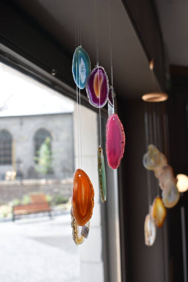 Carillon en agate teintée naturelle du Brésil – 40 cm