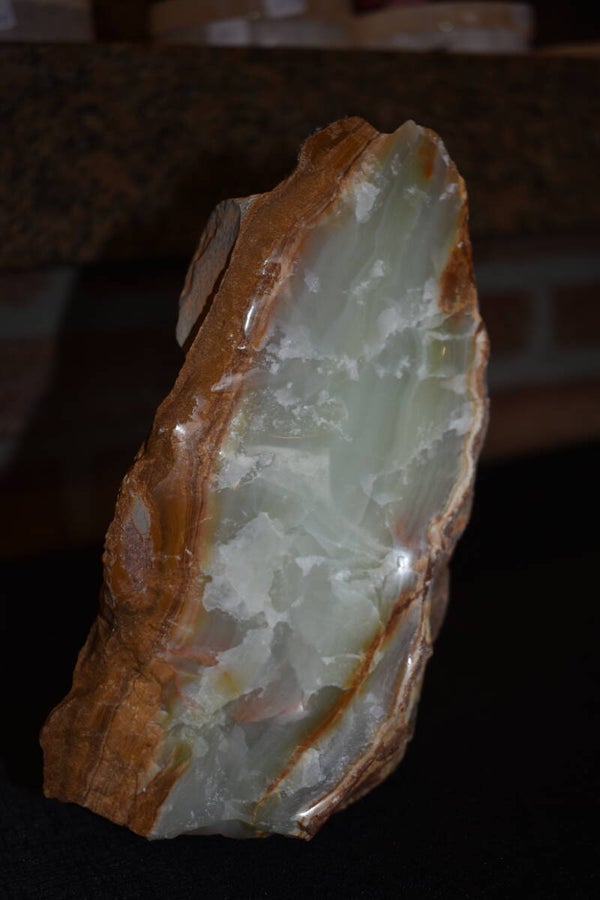 Onyx vert du Mexique semi-poli à la main